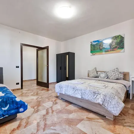 Easy Downtown Vendégház Marghera