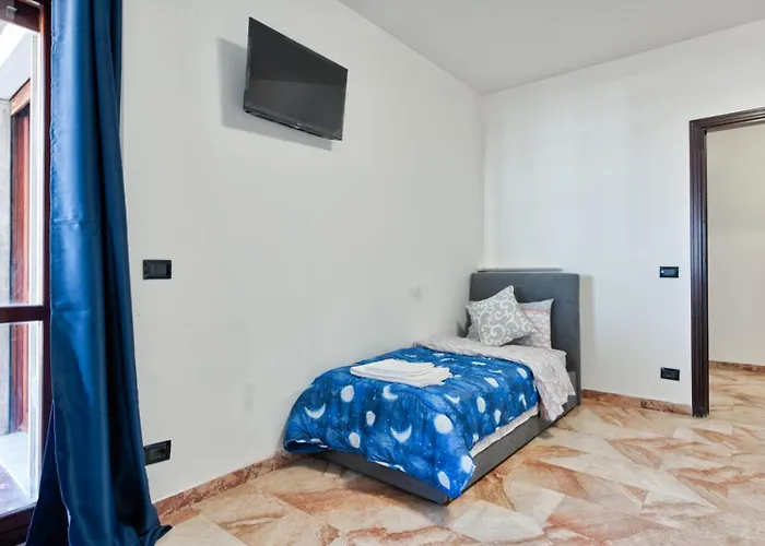 Easy Downtown Πανσιόν